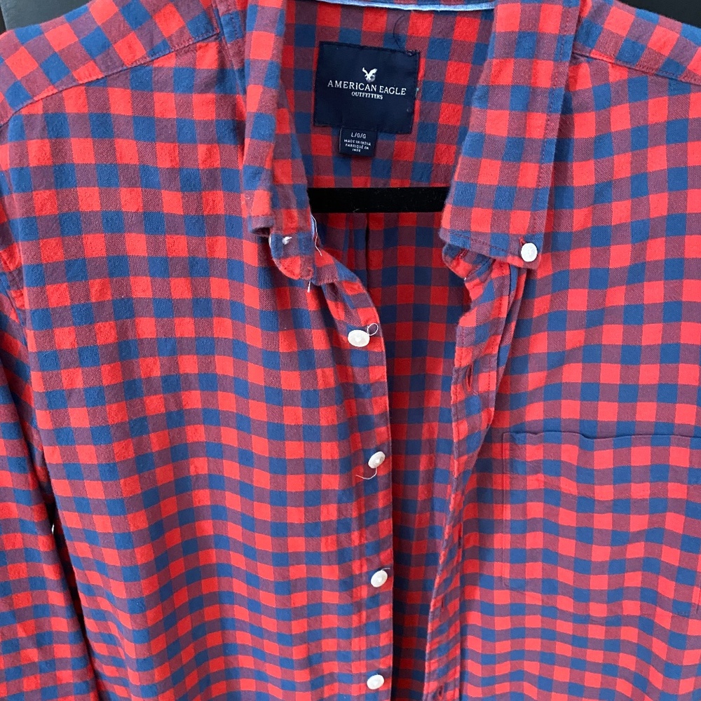 American Eagle buttondown